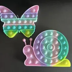✨️2種類セット✨️ プッシュポップ 蝶 カタツムリ