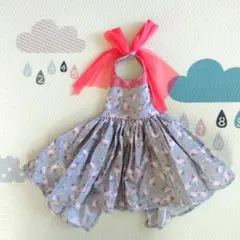 新品未使用　MARLMARL フラミンゴ柄ベビーエプロン