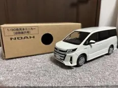 TOYOTA NOAH 2026 最新型 ノア 1/30スケール ミニカー - メルカリ