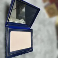 Christian Dior パウダーファンデーション コンパクト