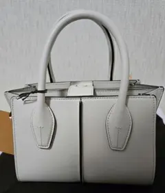 TOD'S AON SHOPPING DUE MANICI ショルダーバッグ