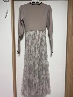 lilliancarat レース　ニットワンピース