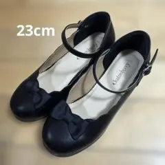 Item thumbnail for item 7ca1aec6-3ca0-4c4e-86b2-031fed8ae13e