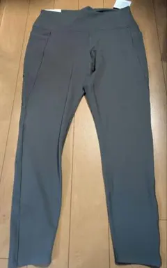 UNIQLO／エアリズムUVカットソフトポケットレギンス+ XXL　グレー