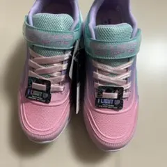 SKECHERS 23センチ