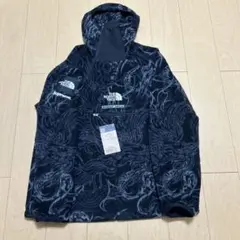 新品Supreme×THE NORTH FACEプルオーバーNA522081