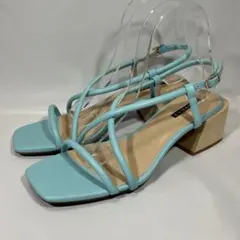 Item thumbnail for item 7695e336-7d80-43d6-aee5-d43951bc137b