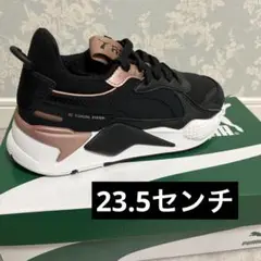 新品 スニーカー