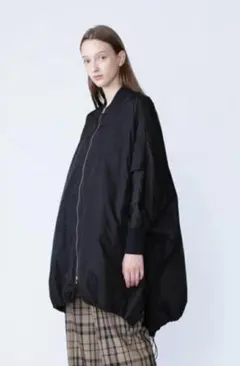 完売品 ADORE 22AW プルーフナイロンタフタジャケット LIMONTAのサムネイル