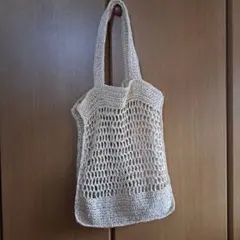 美品！エイチ・アンド・エム編みバッグ　ペーパートートバッグ　H&Mのサムネイル