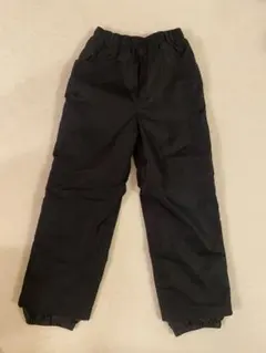 新品未使用STREULE ブラック スノーパンツ雪遊び140