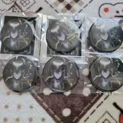 ツイステッドワンダーランド マレウス・ドラコニア 缶バッジセット