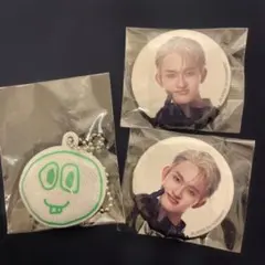 INI XQUARE カプセルトイ　ミニ缶バッジ　 田島将吾