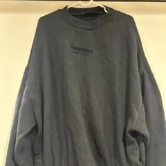 ESSENTIALS ブラック トレーナー