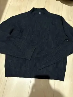 リブ編み ニットセーター 長袖　UNIQLO