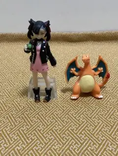 ポケットモンスター　マリィ　リザードン　フィギュア　ポケモン