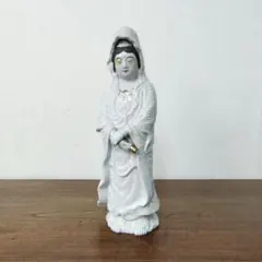 J11 九谷焼 菊仙作 白磁観音像 置物 骨董品 コレクション インテリアを