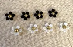 #162  フラワープラパーツ  黒白8個セット