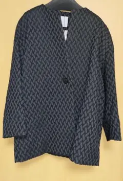 TIARA ティアラ モールふくれ ジャカード ハーフコート ジャケット コート