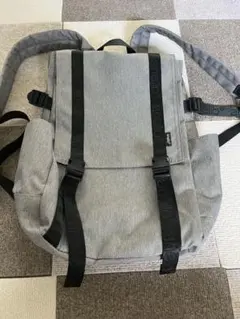 新品未使用anelloアネロ　TOPフラップリュック型番AT-H1782グレーのサムネイル