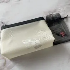 MAC ポーチとピンバッチ♡