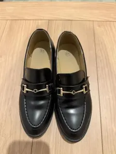 ブラックローファー XSサイズ ゴールド金具付き