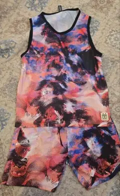 【最終値引き】色違セットは更に値引きATHLETA　BomBR セットアップ