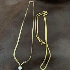 ゴールドチェーンネックレス クリスタル装飾