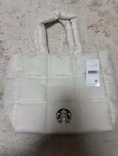 スターバックス ホワイト キルティング トートバッグ　2023福袋