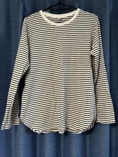UNIQLO ユニクロ　長袖　Tシャツ　ボーダー　白　黒　ロンT