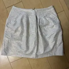 スカートのサムネイル