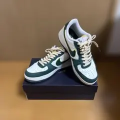 【美品】Nike エアフォース1 ロー LV8 ノーブルグリーン 26.5cm