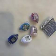 たまごっち シャカシャカチャームコレクション ガチャ 5種セミコンプリートセット