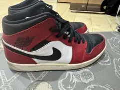 Nike Air Jordan 1 赤黒白 10.5 US。28.5cm