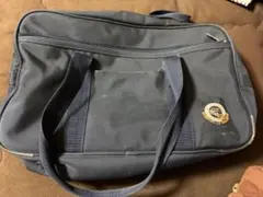 スクールバック　ネイビー ナイロン　バッグ 中型