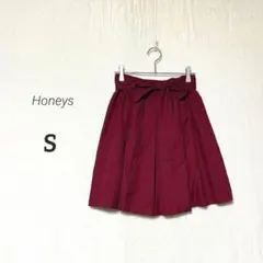 【Honeys】美品✨ウエストリボン付き タック入り フレアミニスカート 赤 S