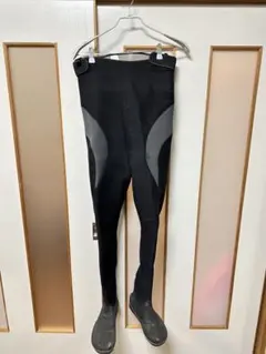 Item thumbnail for item f3ab7203-19af-4e8b-b744-3669f5557f70