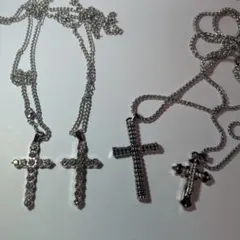 Bシルバー クロスネックレス 4点セット