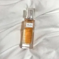 Miss Dior オードゥトワレ ローラーパール 20ml