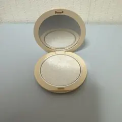 Dior スキンフォーエヴァー　クチュールルミナイザー　03パールグロウ