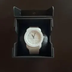 DIESEL ホワイト アナログ腕時計