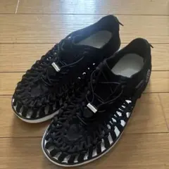 KEEN UNEEK O2 ユニーク サンダル 黒 23.5cm