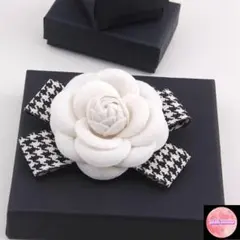 コサージュ 千鳥リボン 白　卒業式 入学式 卒園式 入園式 フォーマル 結婚式