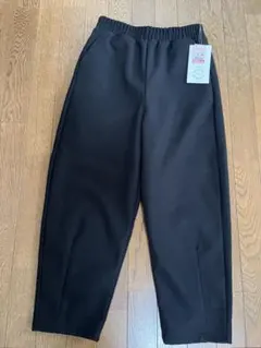 しまむら　裏起毛　黒　ブラック　パンツ　ズボン　コクーンパンツ　シーズンリーズン