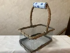 【希少】アンティーク調 ワイヤーバスケット 陶器ハンドル 持ち手付き レトロ