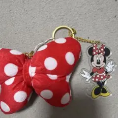 ディズニーキャラクターアクリルキーホルダー付きマスコット ミニーマウス