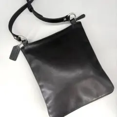 極上美品✨オールドコーチ ショルダーバッグ レザー 黒 ブラックのサムネイル