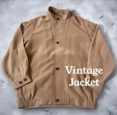 ベージュ ブルゾン