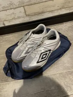 UMBRO フットサルシューズ