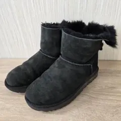 UGG アグ（23）ムートンブーツ ブラック 黒 レディースのサムネイル